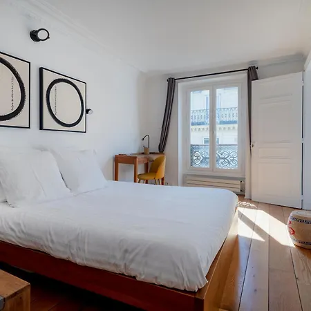 Apartment Center - Haussmann Elegant Paris
